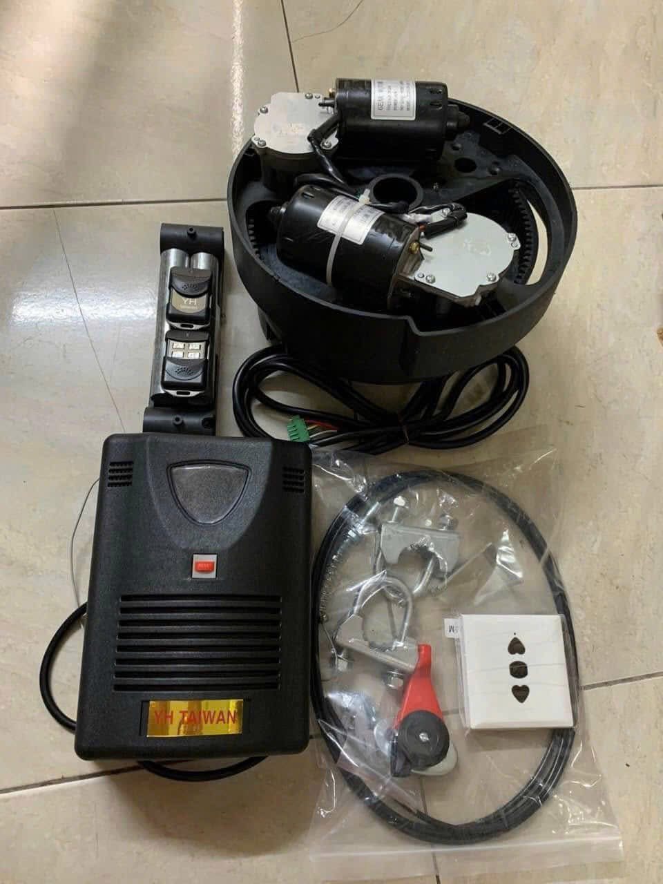 Khóa cửa cuốn